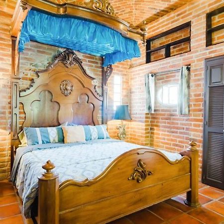 Enjoy Ac In The Queen'S Suite At Inn Ajijic Exterior photo