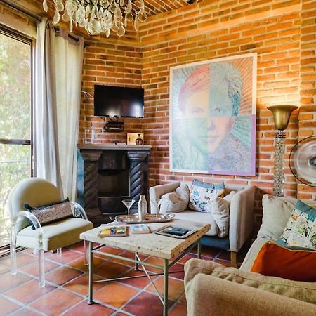Enjoy Ac In The Queen'S Suite At Inn Ajijic Exterior photo