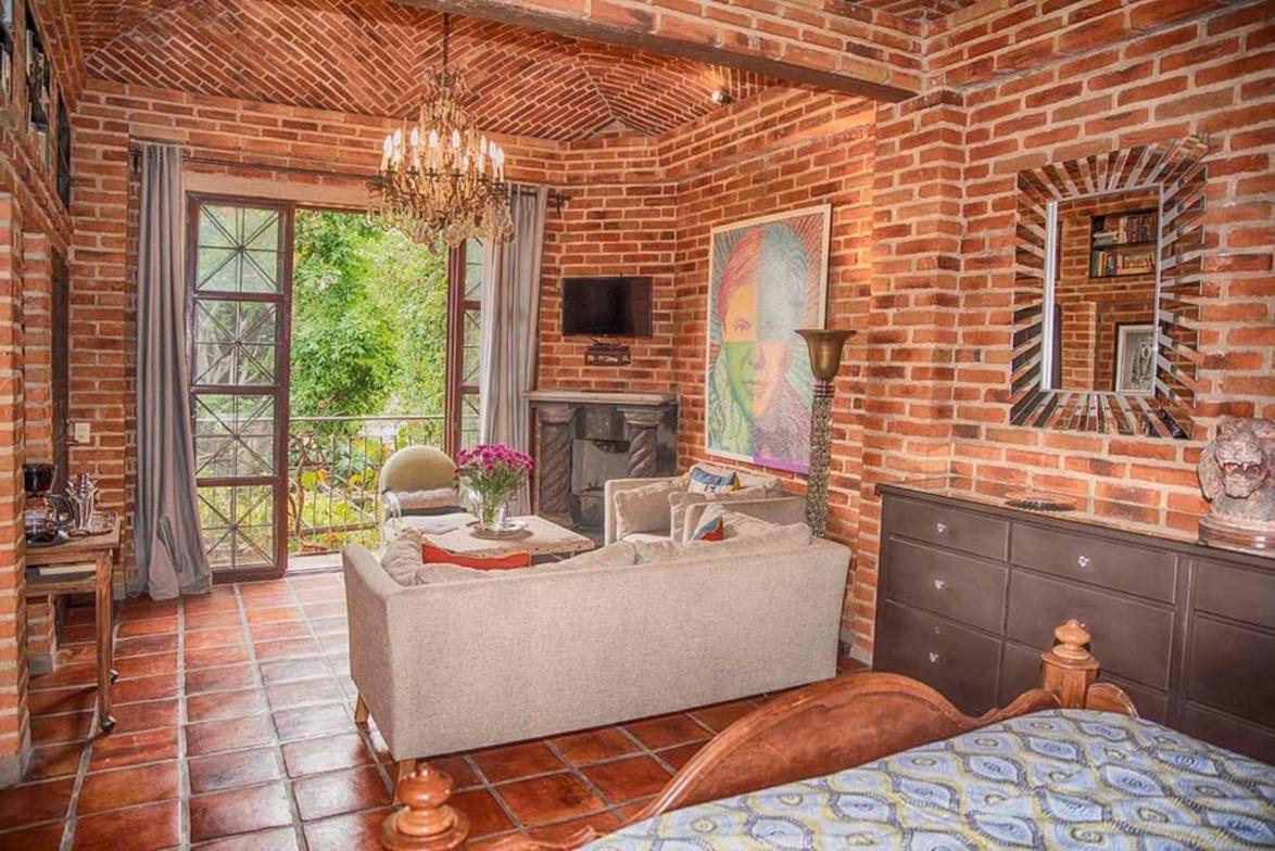 Enjoy Ac In The Queen'S Suite At Inn Ajijic Exterior photo